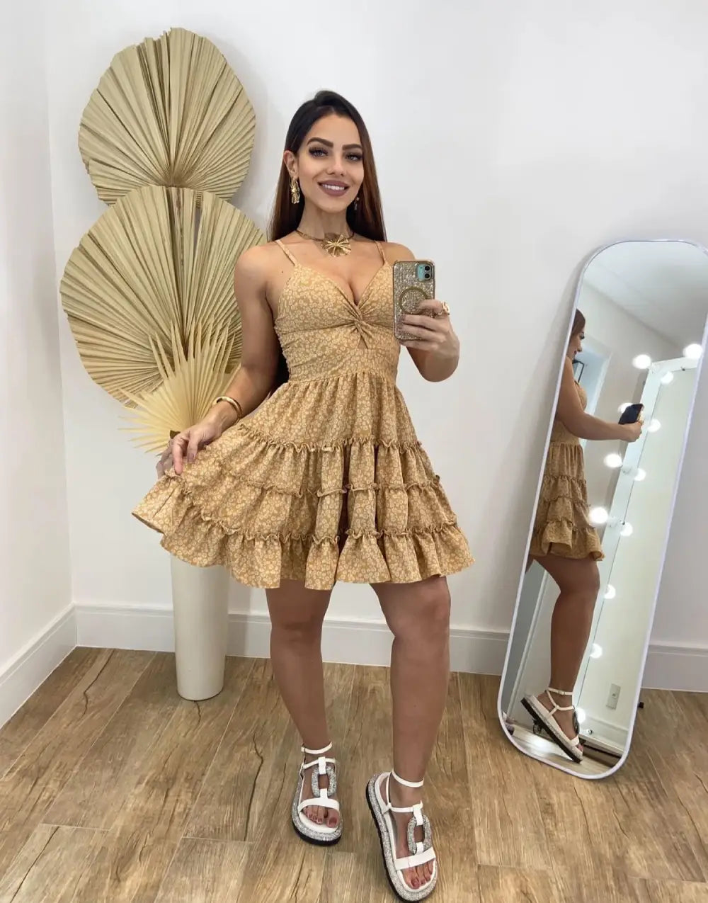 VESTIDO CURTO PRINCESA